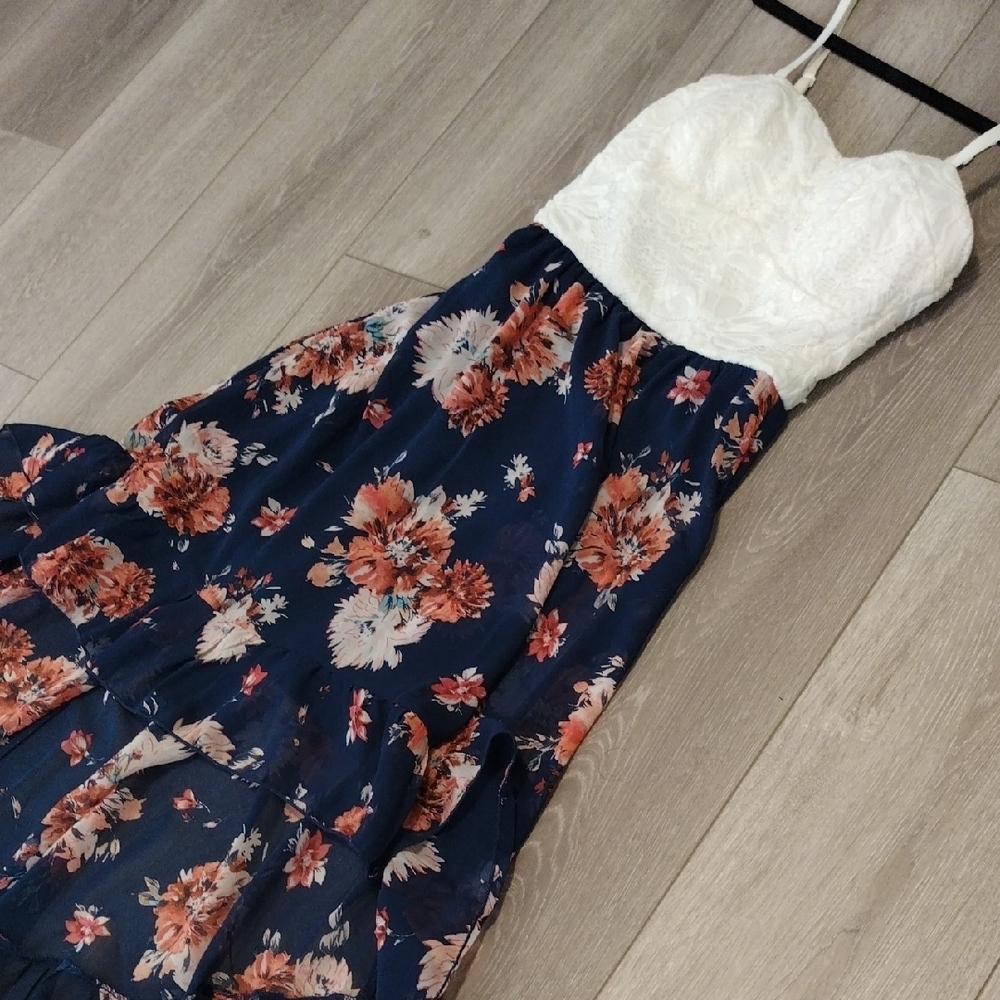 AUW High Low Dress With Floral Pattern - Picture 5 of 17